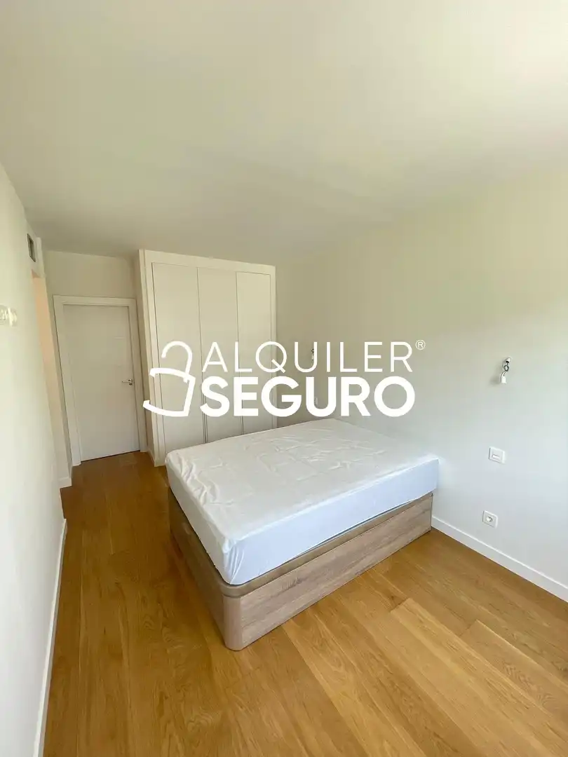 Flat for rent in Maria de Maeztu, Arroyo del Fresno