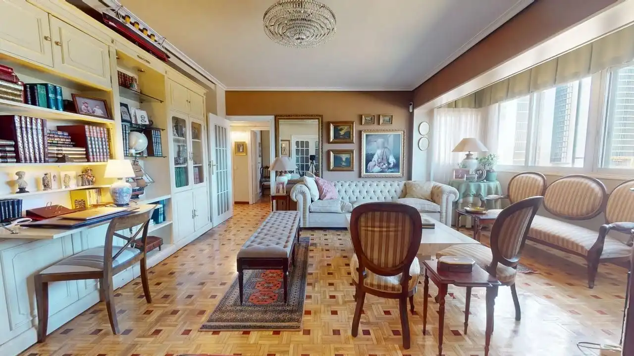 Living room of Flat for sale in Madrid  with Air Conditioner and Heating