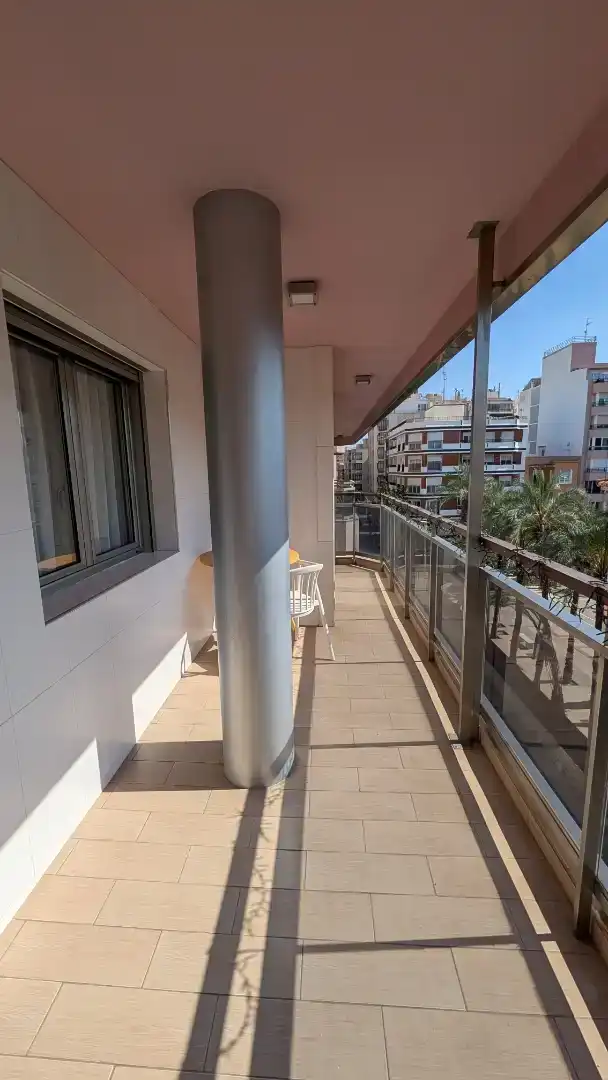 Terraza de Piso en venta en Elche / Elx con Aire acondicionado y Balcón