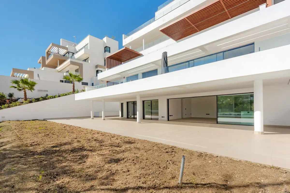 Apartament amb piscina en venda a Estepona Pueblo, imagen 2