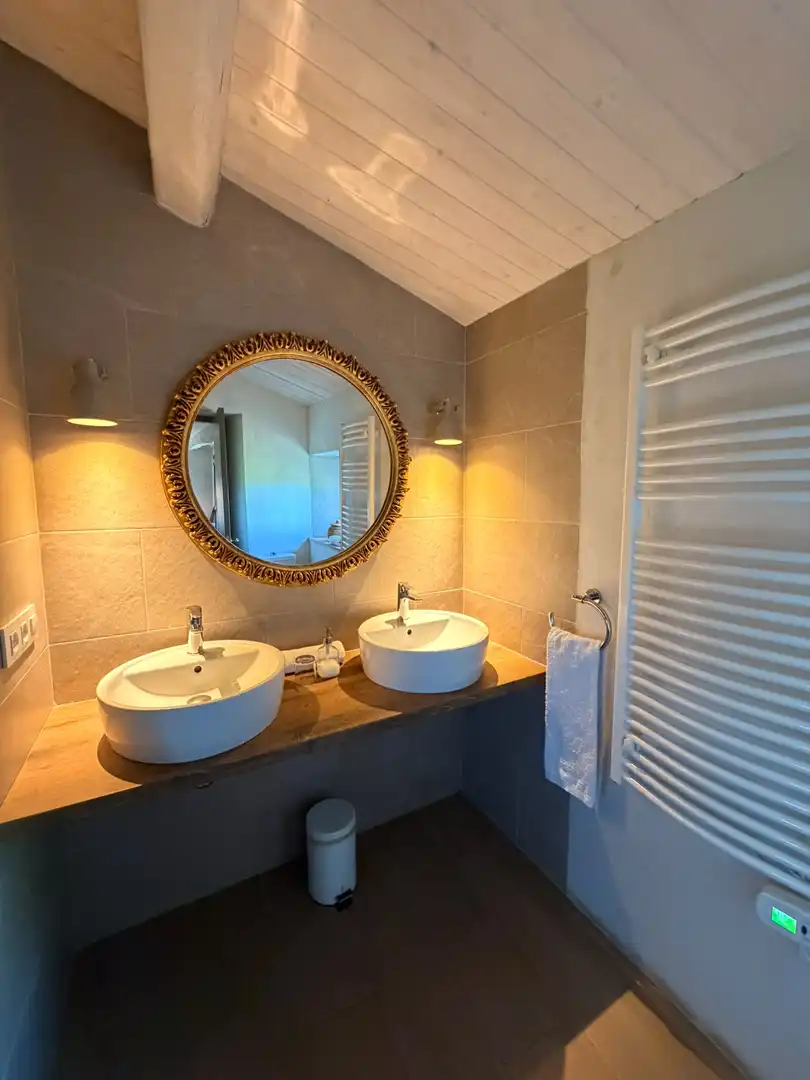 Baño de Finca rústica en venta en Vilademuls