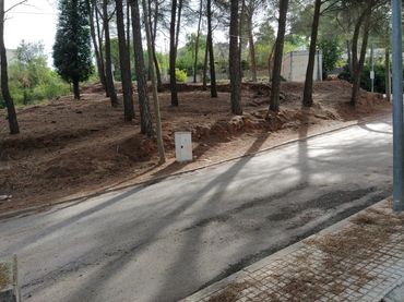 Terreny residencial en venda a Avinguda de les Cases Pairals 31