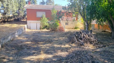 ***CHALET INDEPENDIENTE A REFORMAR INTEGRAL... EN PARCELA DE 1300 M2***