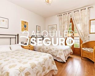 Bedroom of Flat to rent in Marbella  with Air Conditioner, Terrace and Swimming Pool