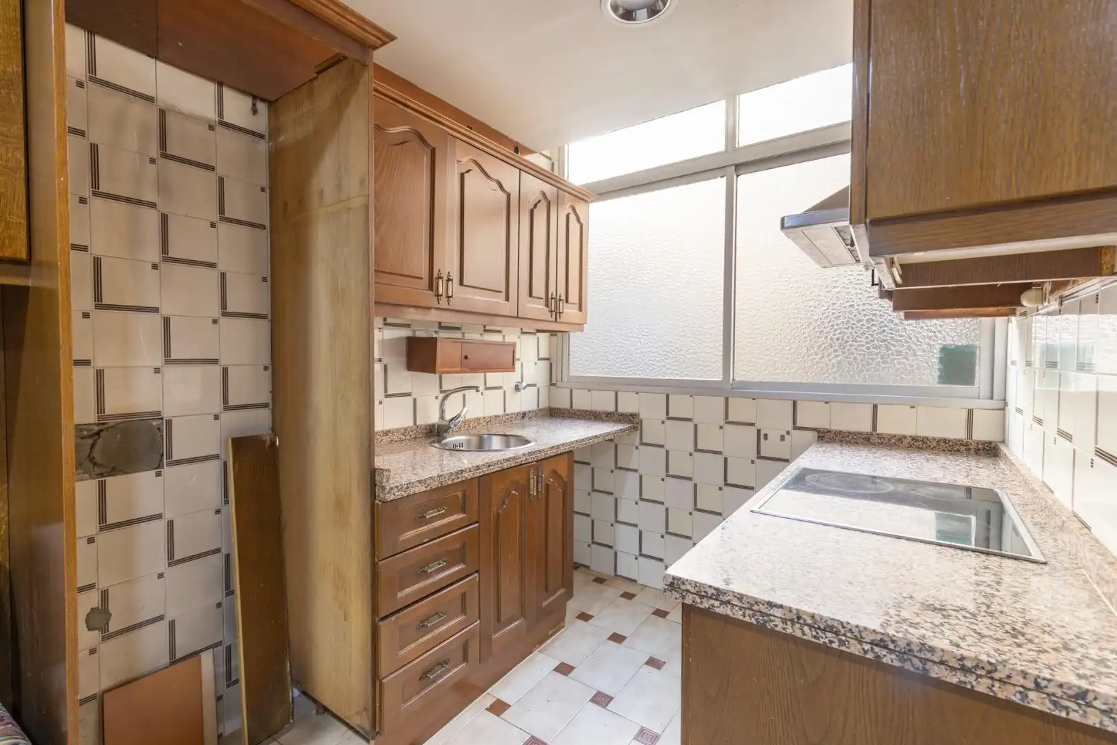 Flat with terrace for sale in Calle Pedro Antonio de Alarcón 16, imagen 28