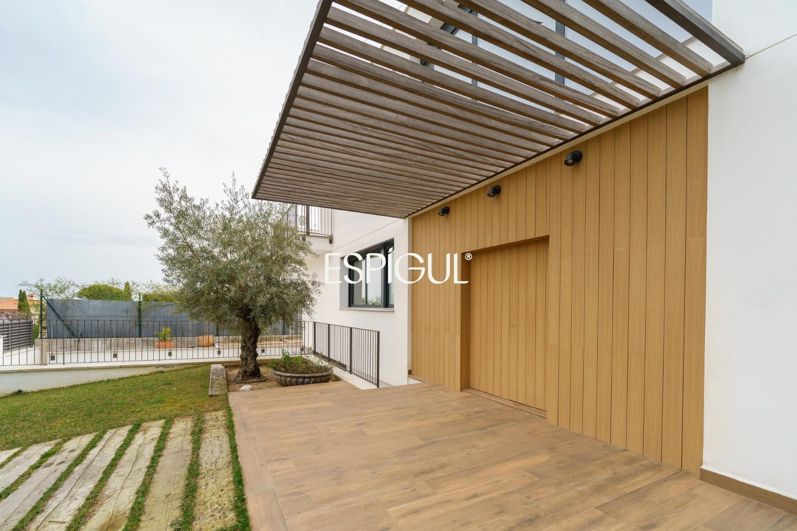 Houses for sale in de teia