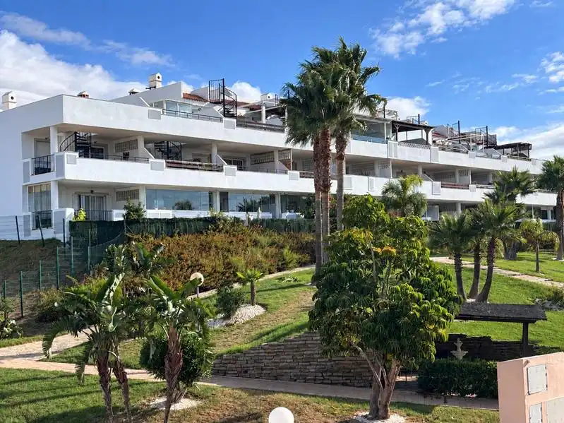 Ático con piscina en venta en Bahía de Casares, imagen 18