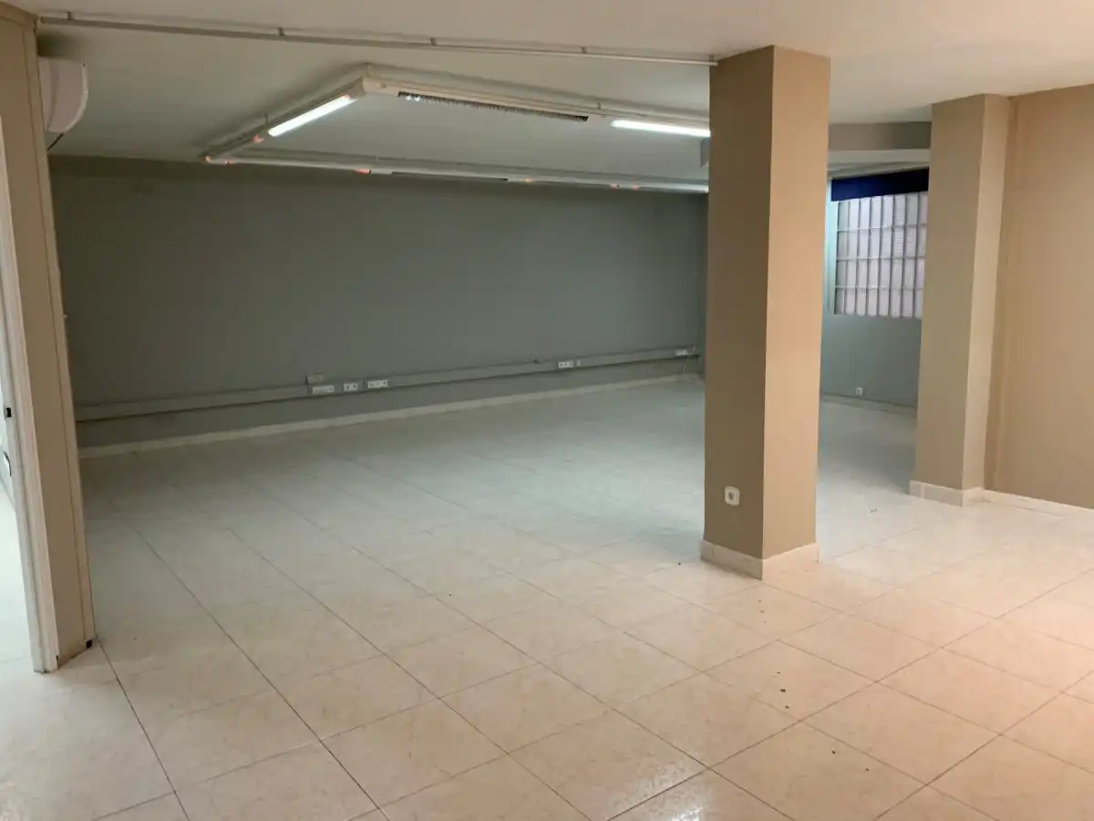 Büro mit Aufzug zum Verkauf in Calle GASOMETRE 29, imagen 3
