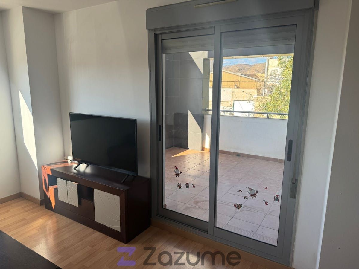 Exterior view of Flat to rent in  Almería Capital  with Air Conditioner, Heating and Parquet flooring