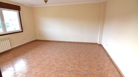 Foto 2 de Casa o chalet en venta en Pontido, Cambre , A Coruña