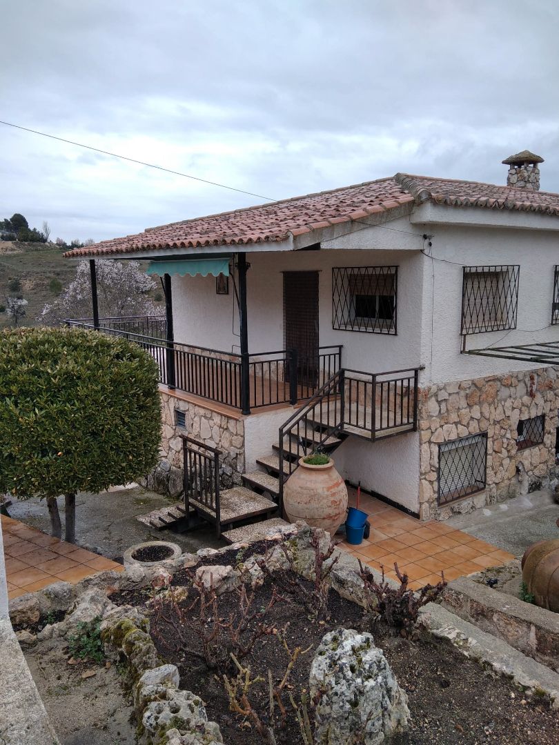Vista exterior de Casa o xalet en venda en Carabaña amb Calefacció, Jardí privat i Terrassa