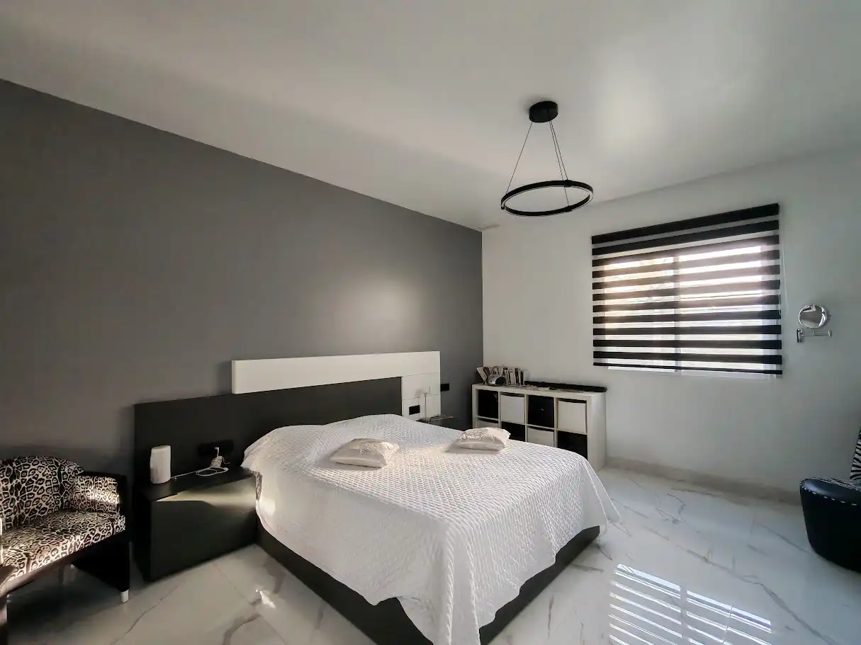 Habitación de Casa o chalet en venta en Elche / Elx con Aire acondicionado, Calefacción y Jardín privado
