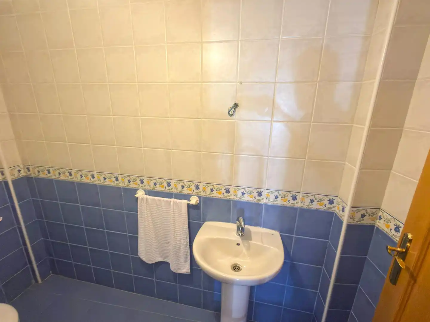 Bathroom of Houses for sale in Granja de Rocamora  with Air Conditioner and Balcony