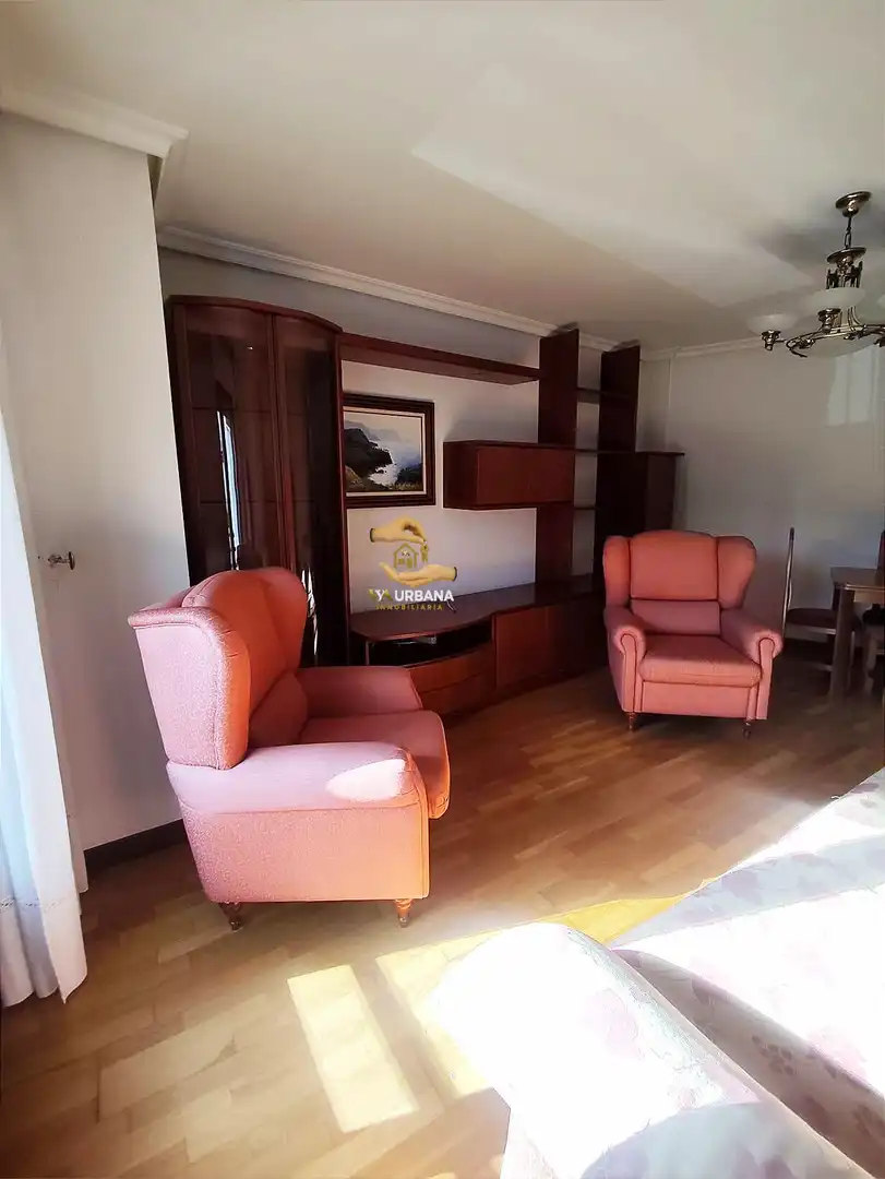 Wohnzimmer von Wohnung zur Miete in Salamanca mit Heizung, Terrasse und Abstellraum