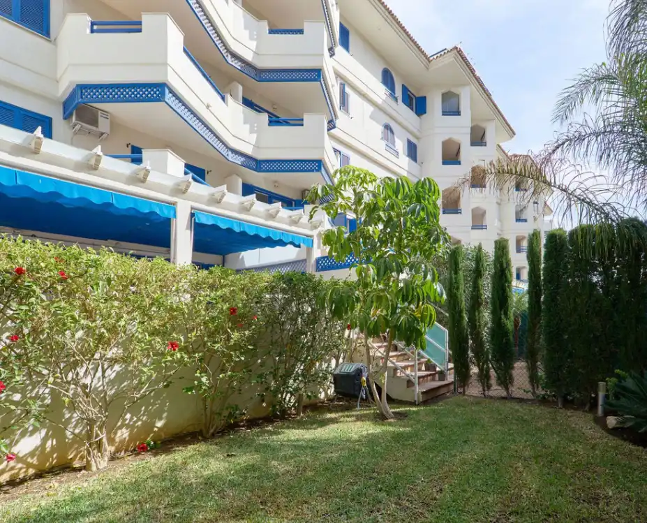Piso con piscina en venta en San Luis de Sabinillas, imagen 30