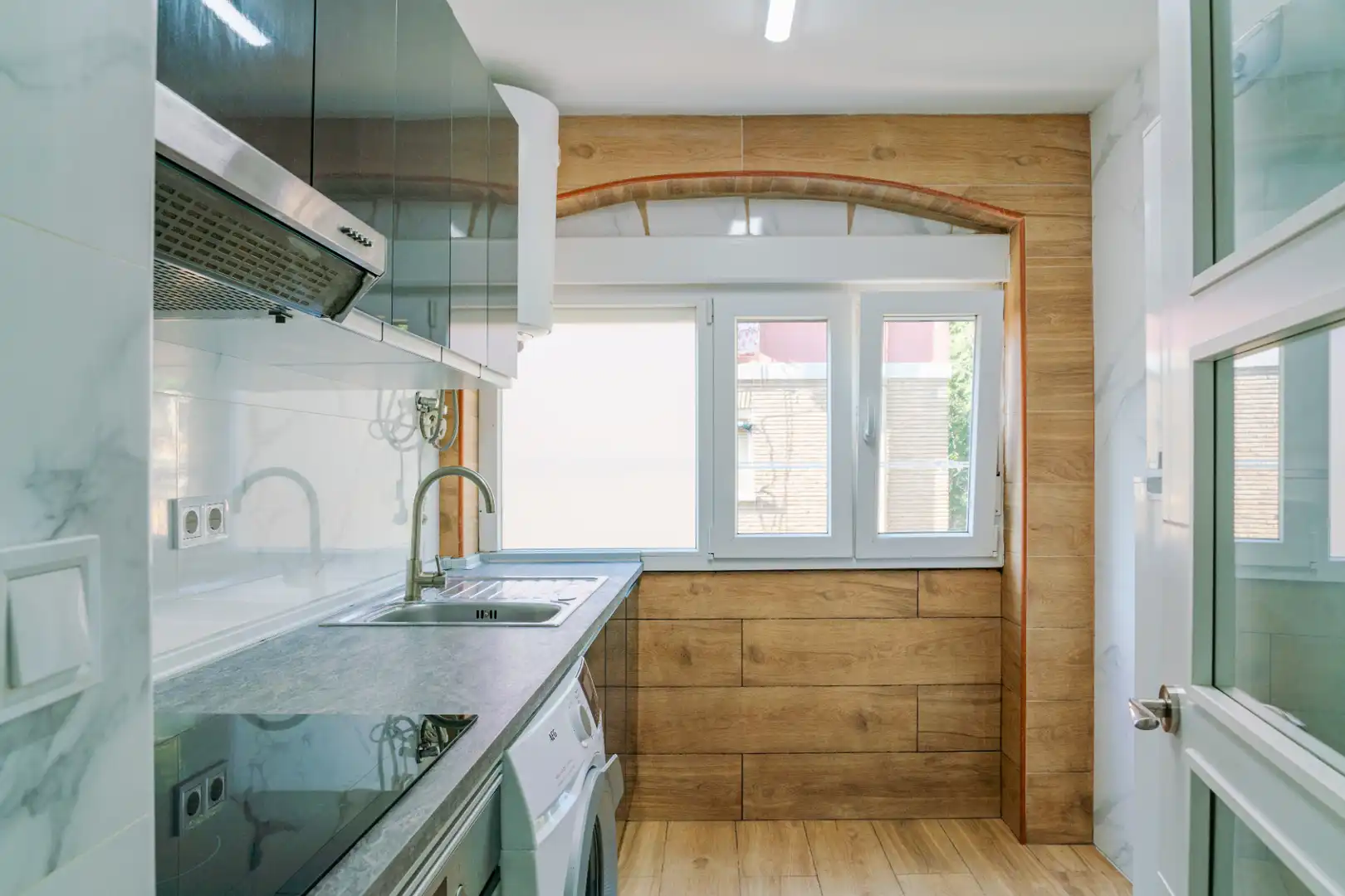 Cuina de Pis en venda en Zaragoza amb Parquet, Forn i Rentadora