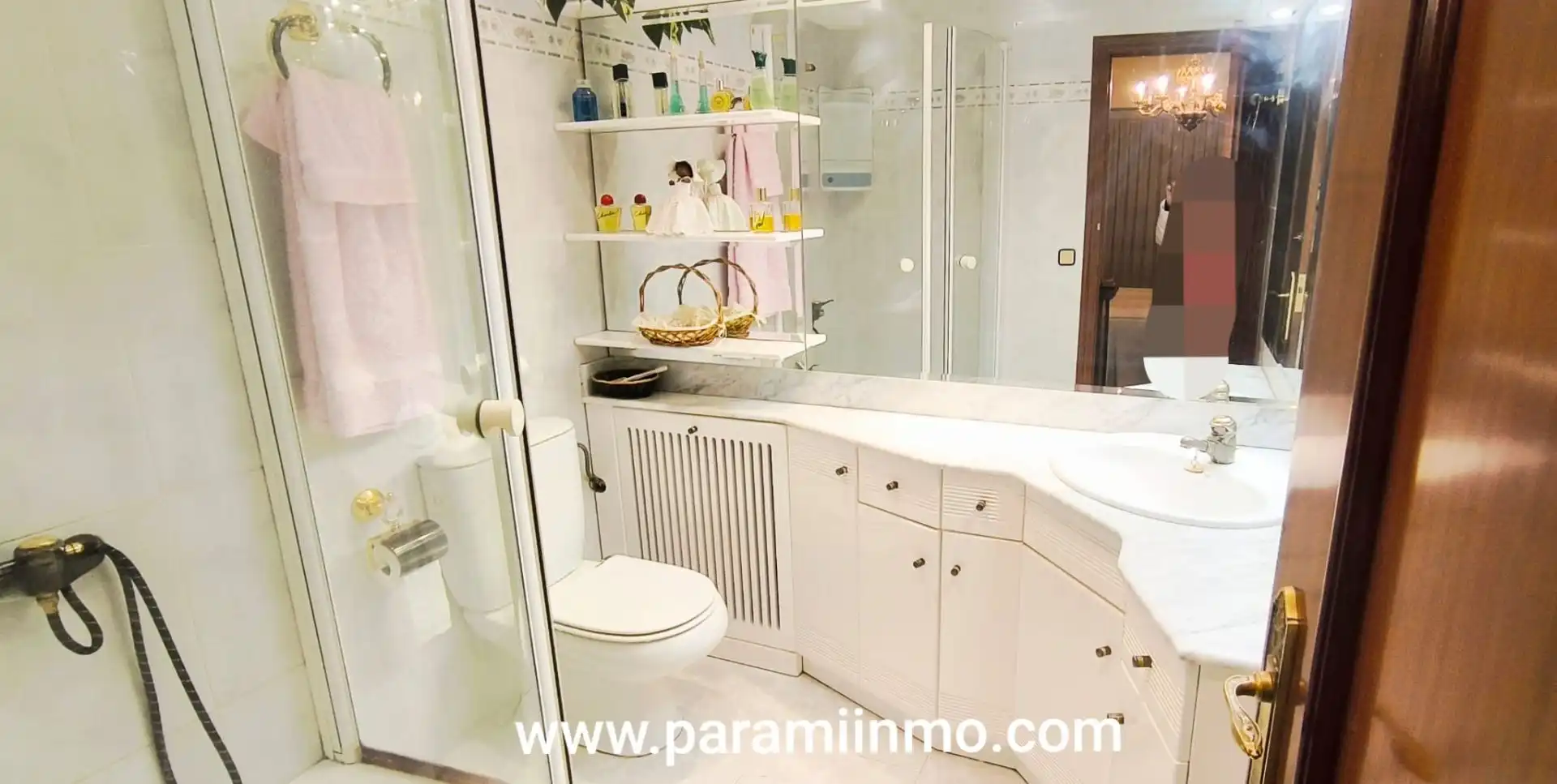 Bathroom of Flat for sale in Ausejo  with Air Conditioner, Heating and Terrace