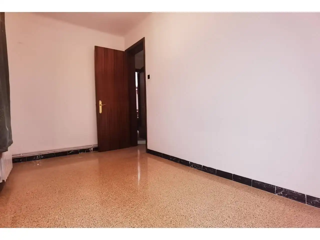 Wohnung zum Verkauf in Terrassa mit Heizung