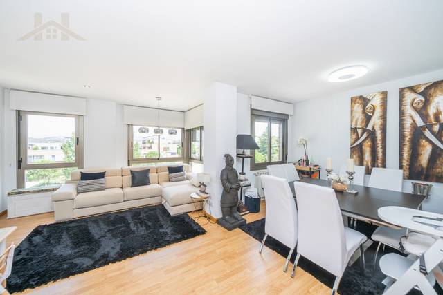 Piso en Venta en Avenida Lazarejo en El Cantizal