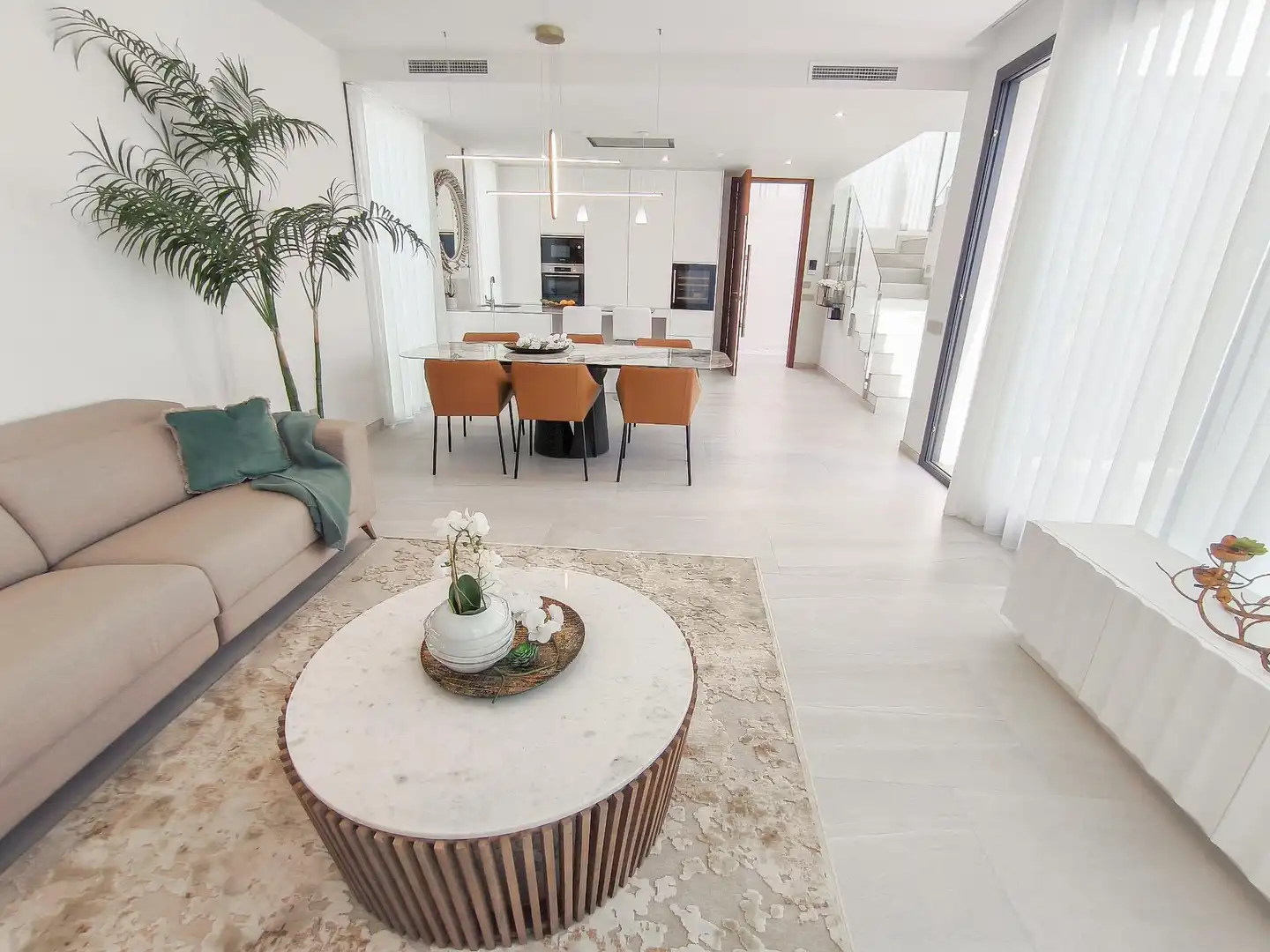 Chalet con piscina en venta en Golf Bahía, imagen 7