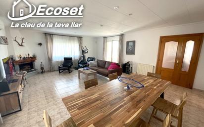 Casa o xalet en venda en Vallirana amb Aire condicionat, Terrassa i Balcó