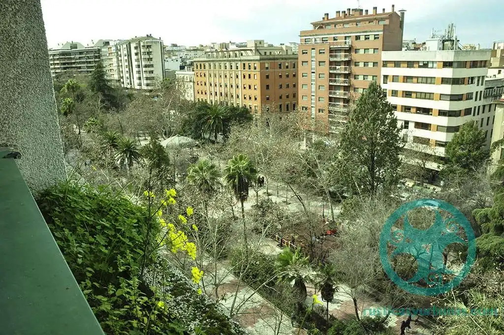Vista exterior de Pis en venda en Cáceres amb Aire condicionat, Calefacció i Jardí privat