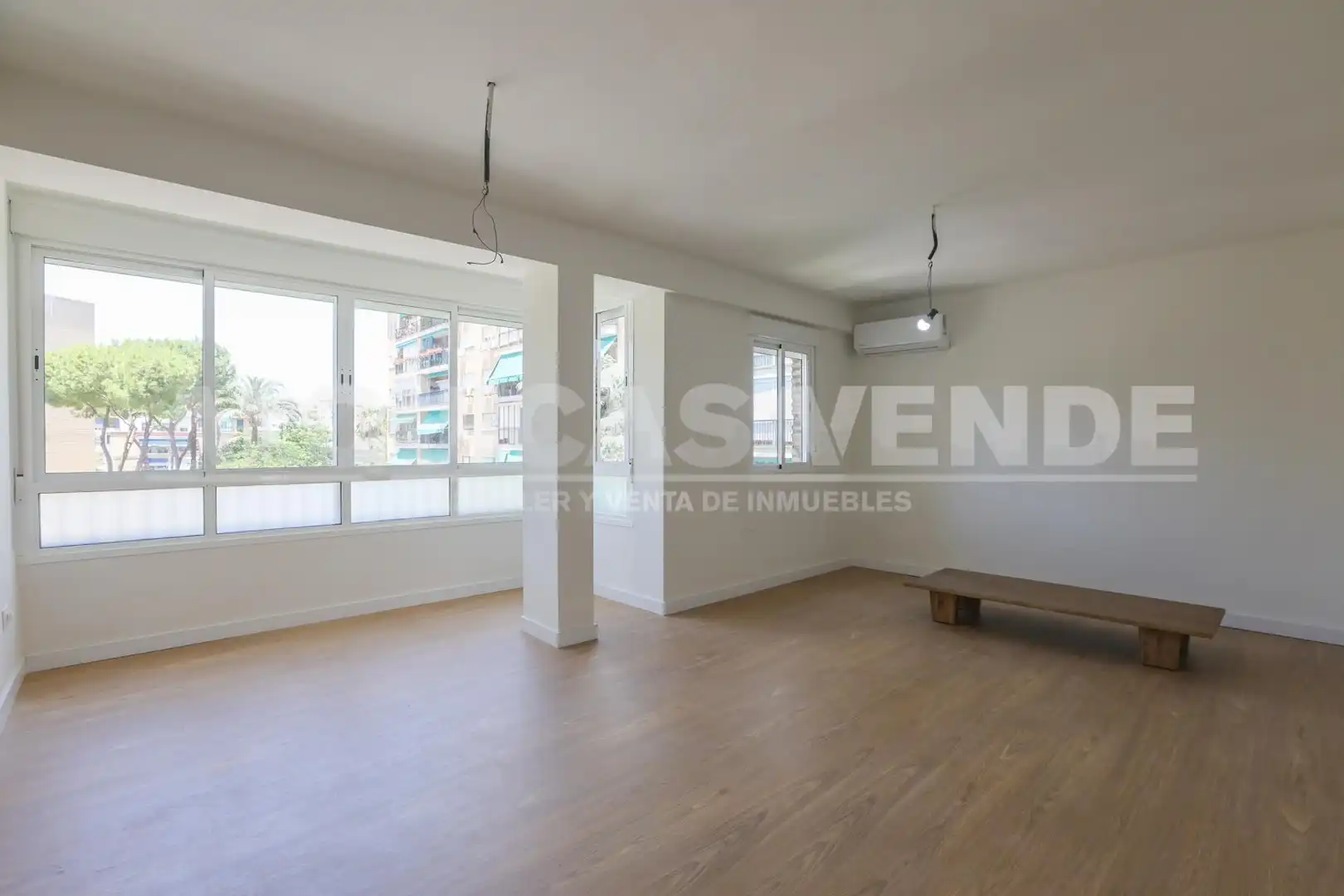 Sala de estar de Piso de alquiler en Sevilla con Aire acondicionado y Balcón