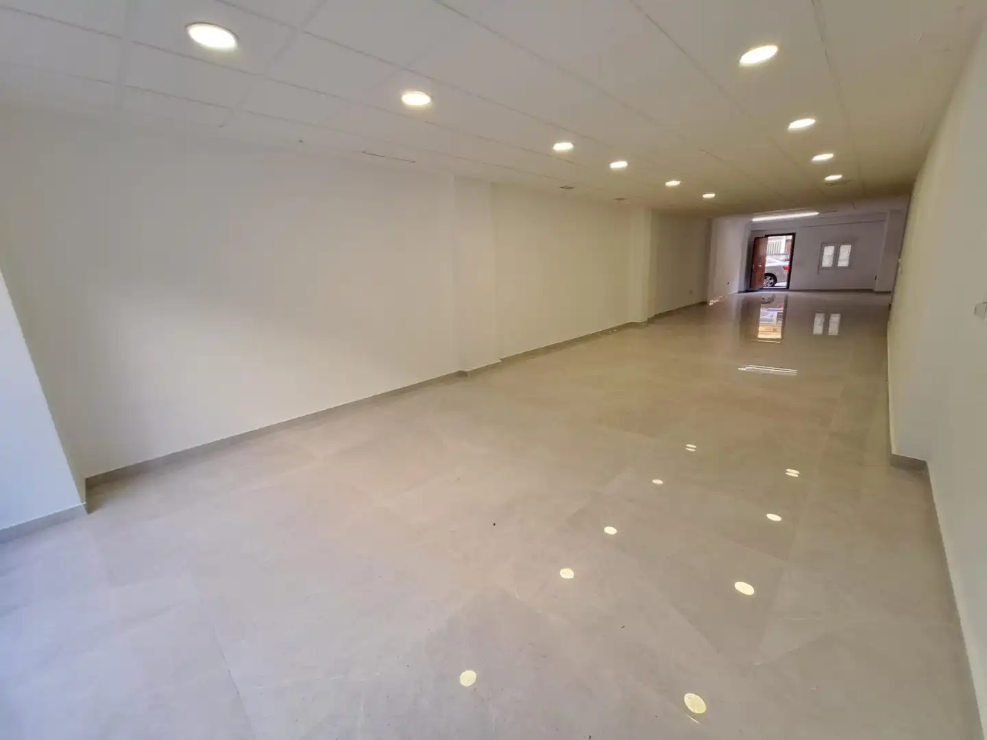 Local de alquiler en Alzira con Aire acondicionado