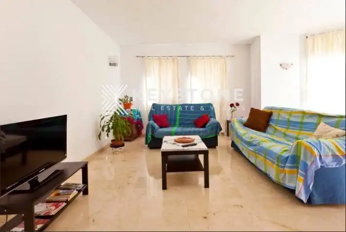 Sala d'estar de Pis de lloguer en  Palma de Mallorca amb Terrassa i Moblat