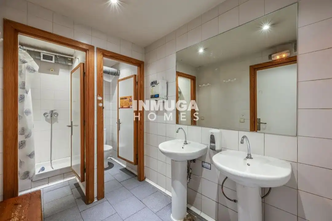 Business premises to rent in Calle del Doctor Esquerdo, imagen 8