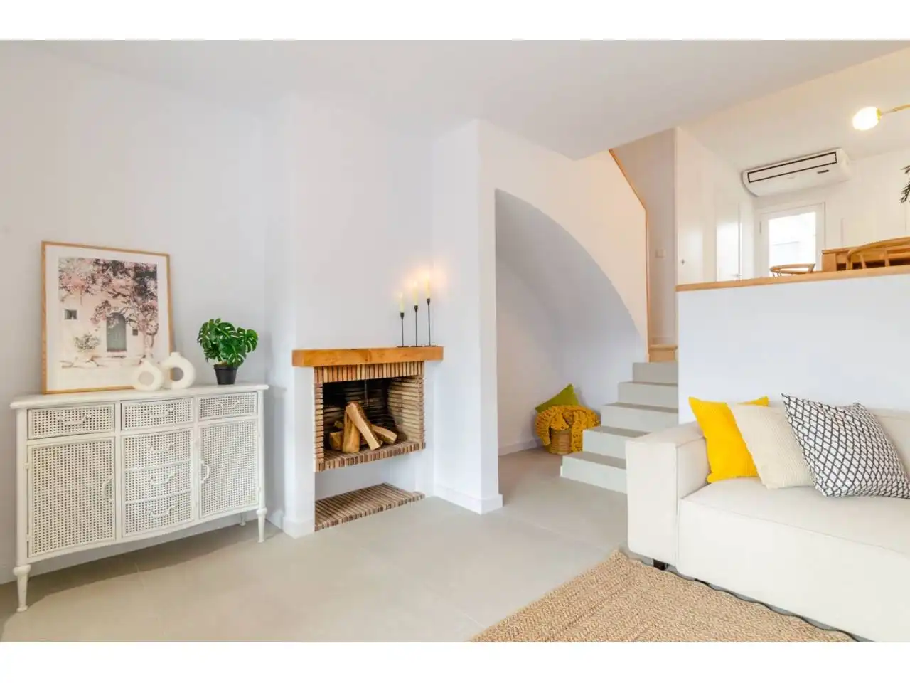 Wohnzimmer von Haus oder Chalet zum Verkauf in Lloret de Mar mit Klimaanlage, Heizung und Privatgarten