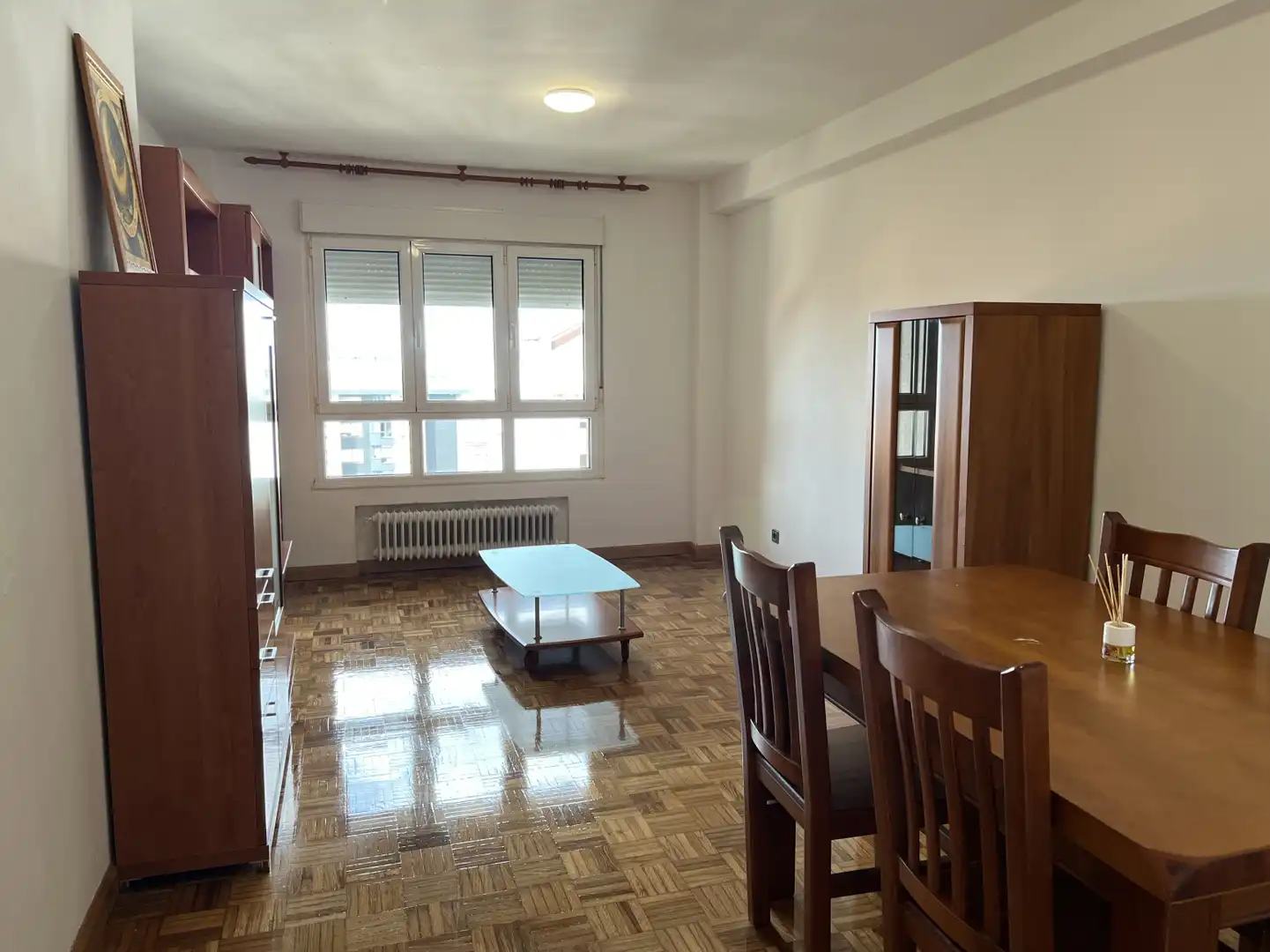 Living room of Flat for rent in Gijón   with Heating and Parquet flooring