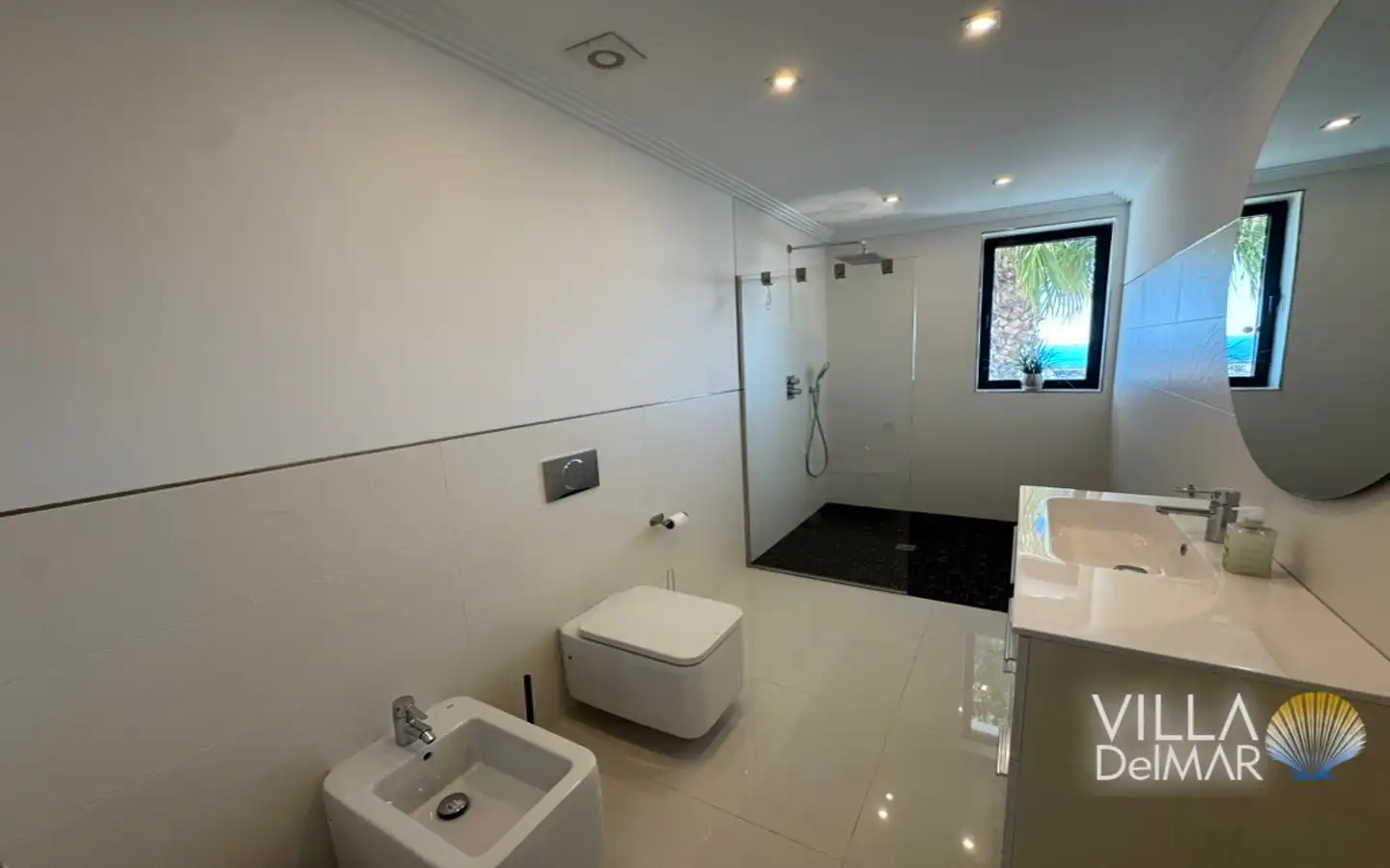 Badezimmer von Haus oder Chalet zum Verkauf in Calpe / Calp mit Klimaanlage, Heizung und Privatgarten