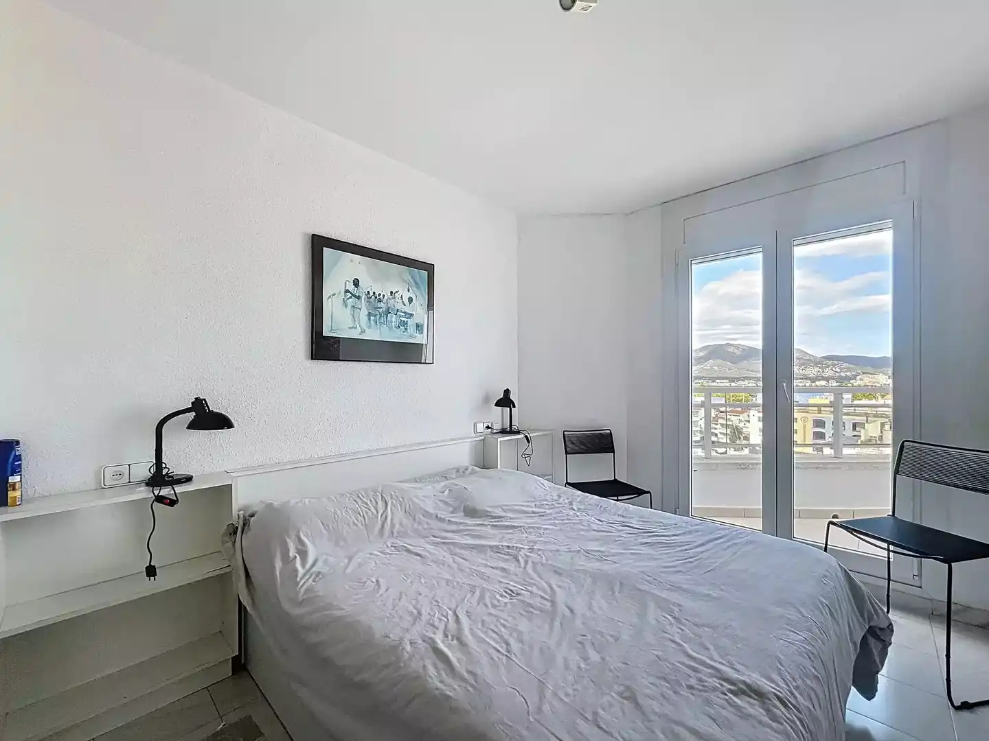 Dormitori de Apartament en venda en Empuriabrava amb Terrassa i Balcó