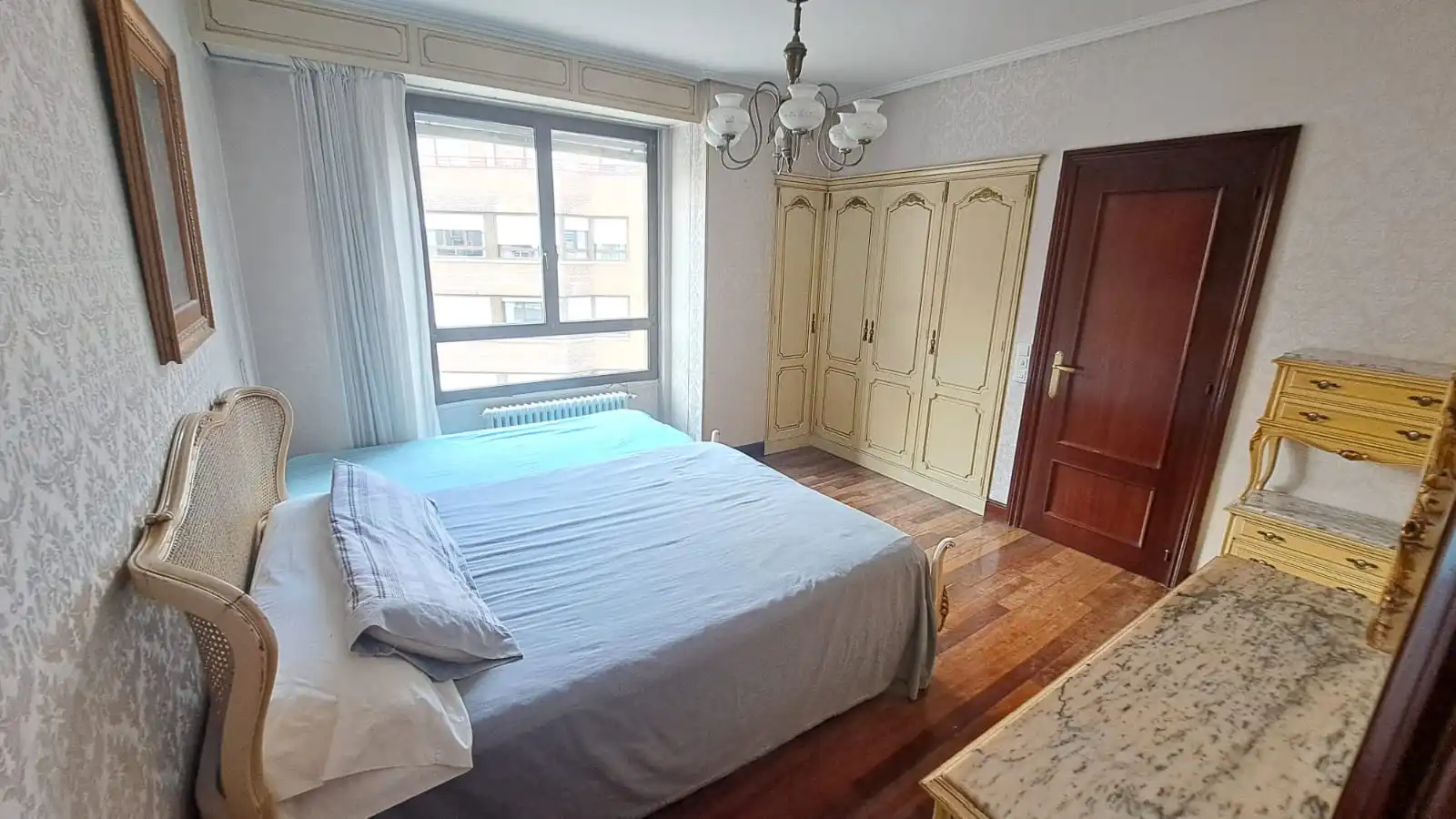 Habitación de Piso en venta en Bilbao  con Calefacción y Terraza