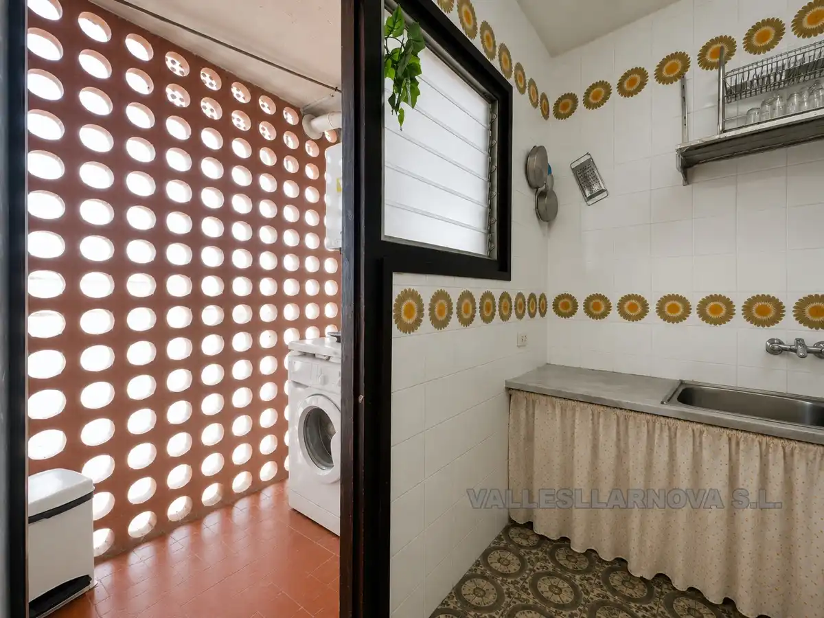 Bathroom of Flat for sale in Mollet del Vallès  with Air Conditioner