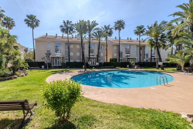 Apartamento en Venta en Montañar - El Arenal
