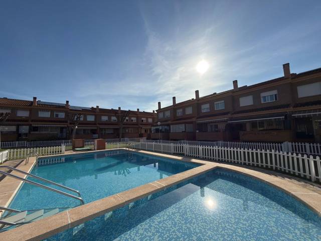 Casa-chalet en Venta en Parque Lo Torrent