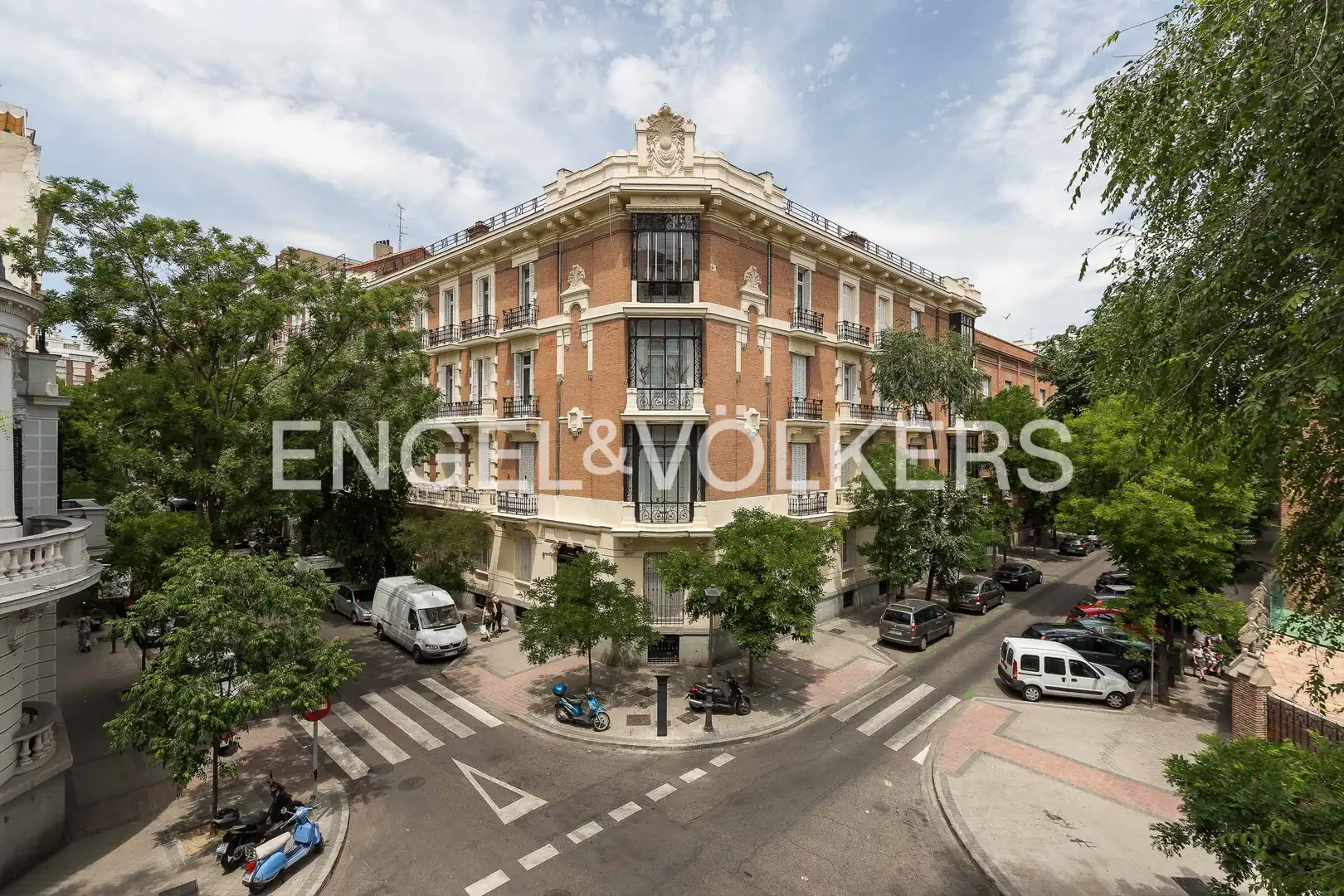 Vista exterior de Pis de lloguer en Madrid amb Aire condicionat i Calefacció