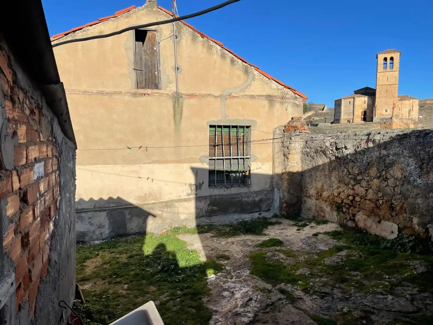 Vista exterior de Finca rústica en venda en Segovia amb Jardí privat, Traster i Piscina