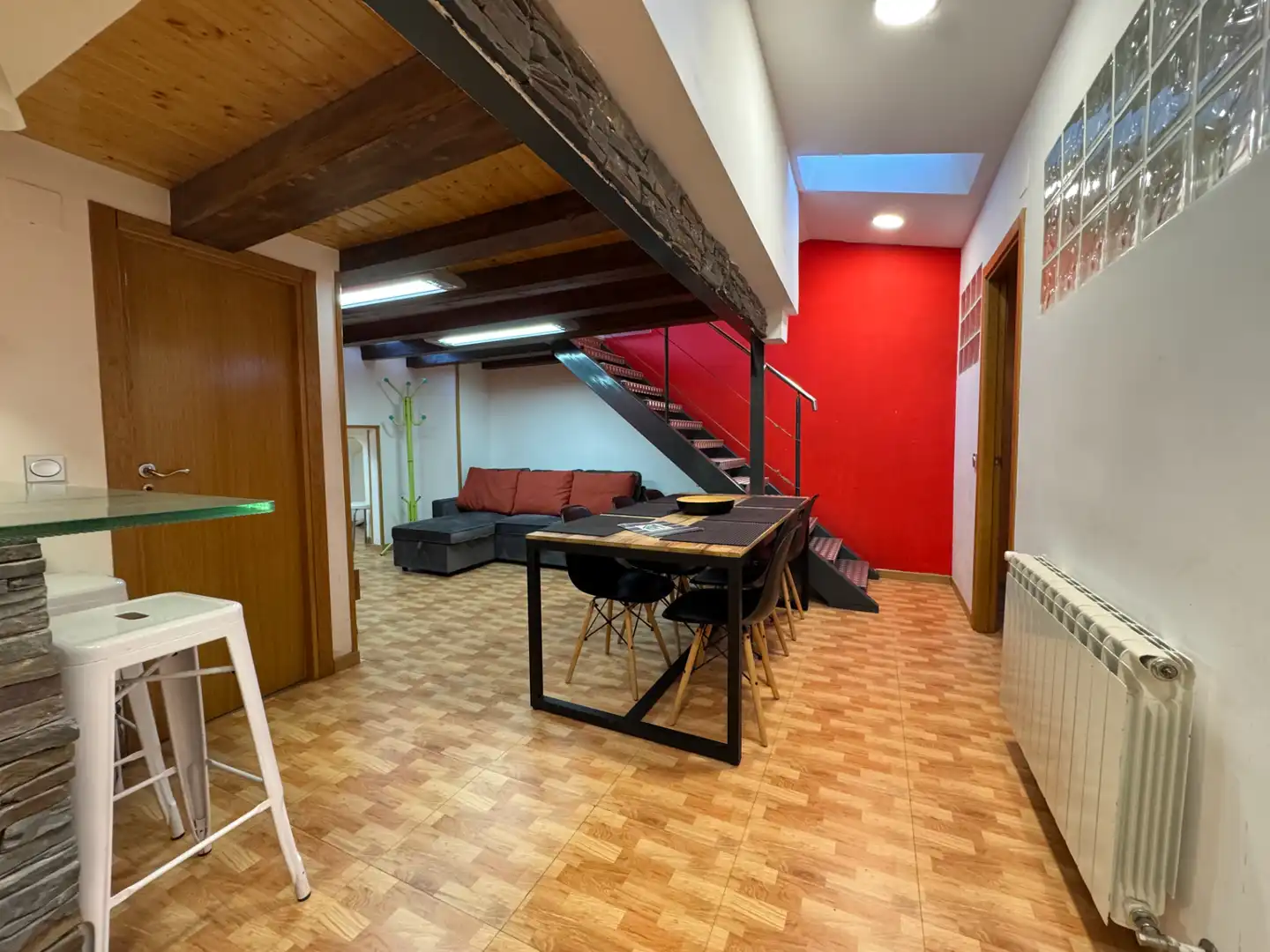 Ático en venta en Jaca con Terraza, Trastero y Amueblado