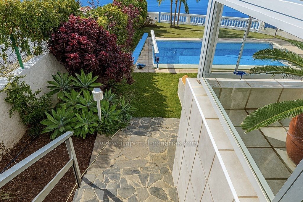 Piscina de Casa o xalet en venda en La Matanza de Acentejo amb Jardí privat, Terrassa i Piscina