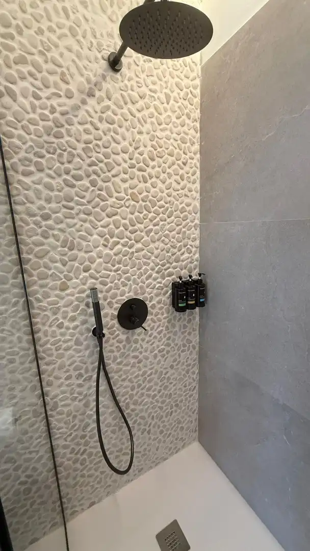 Baño de Planta baja en venta en Bormujos con Aire acondicionado y Amueblado