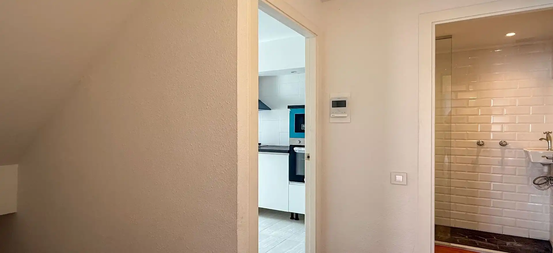 Einfamilien-Reihenhaus zum Verkauf in Sant Boi de Llobregat mit Klimaanlage und Heizung