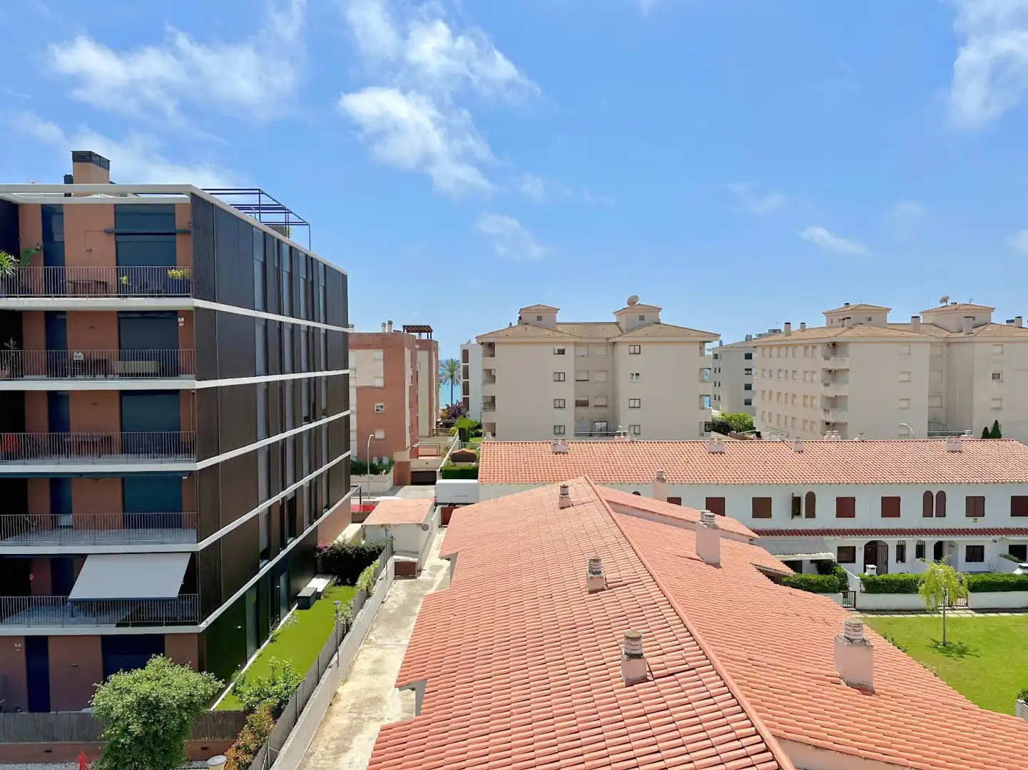 Vista exterior de Ático en venta en Calafell con Aire acondicionado, Calefacción y Terraza