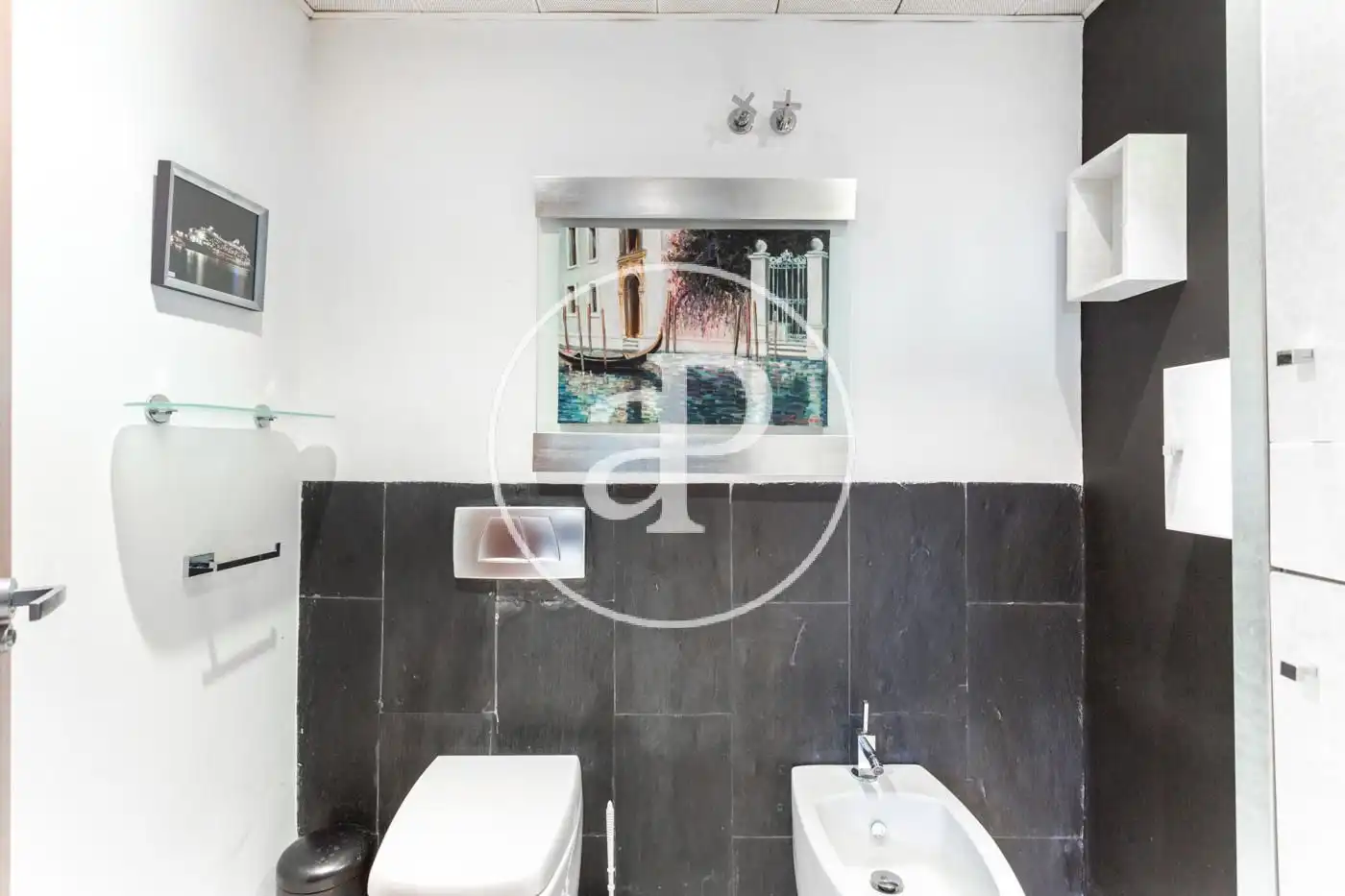 Bany de Casa o xalet en venda en Sagunto / Sagunt amb Aire condicionat, Calefacció i Jardí privat