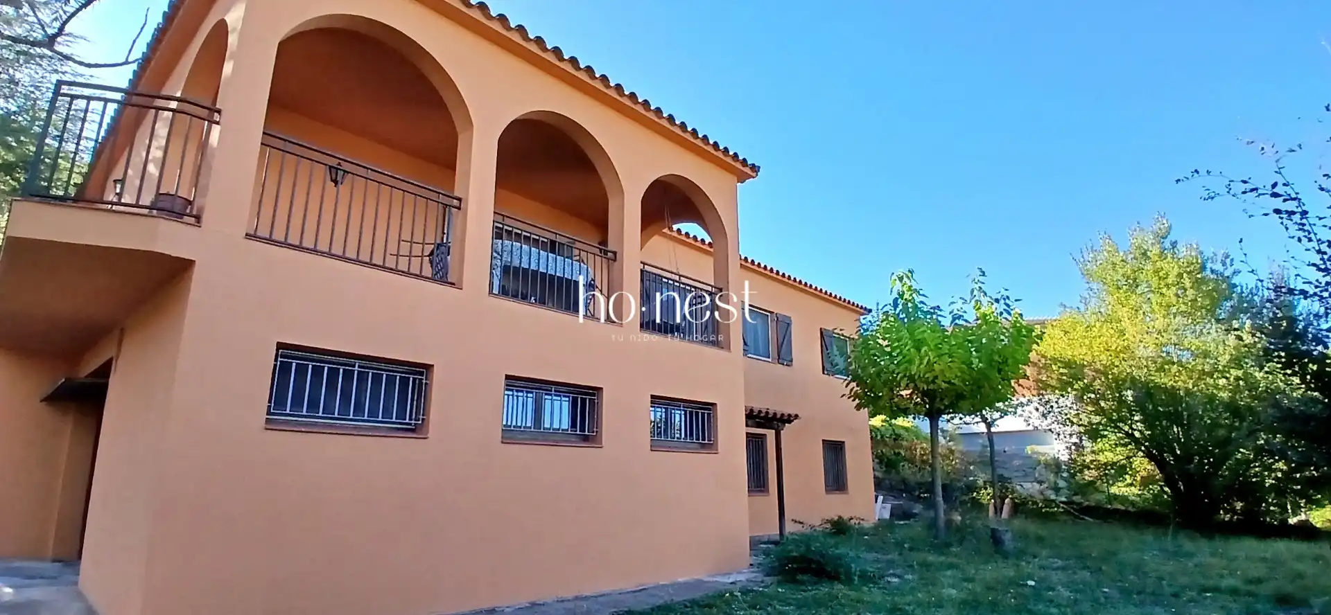 Vista exterior de Casa o xalet en venda en Pontons amb Calefacció, Jardí privat i Terrassa