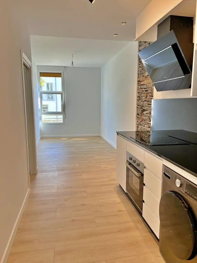 Cuina de Pis de lloguer en Lugo Capital amb Calefacció, Terrassa i Forn