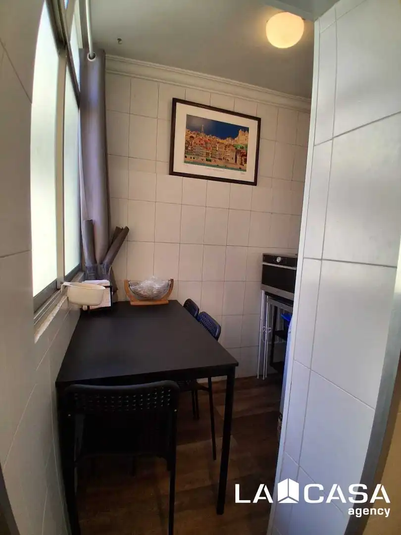 Cuina de Pis en venda en Dos Hermanas amb Aire condicionat i Terrassa
