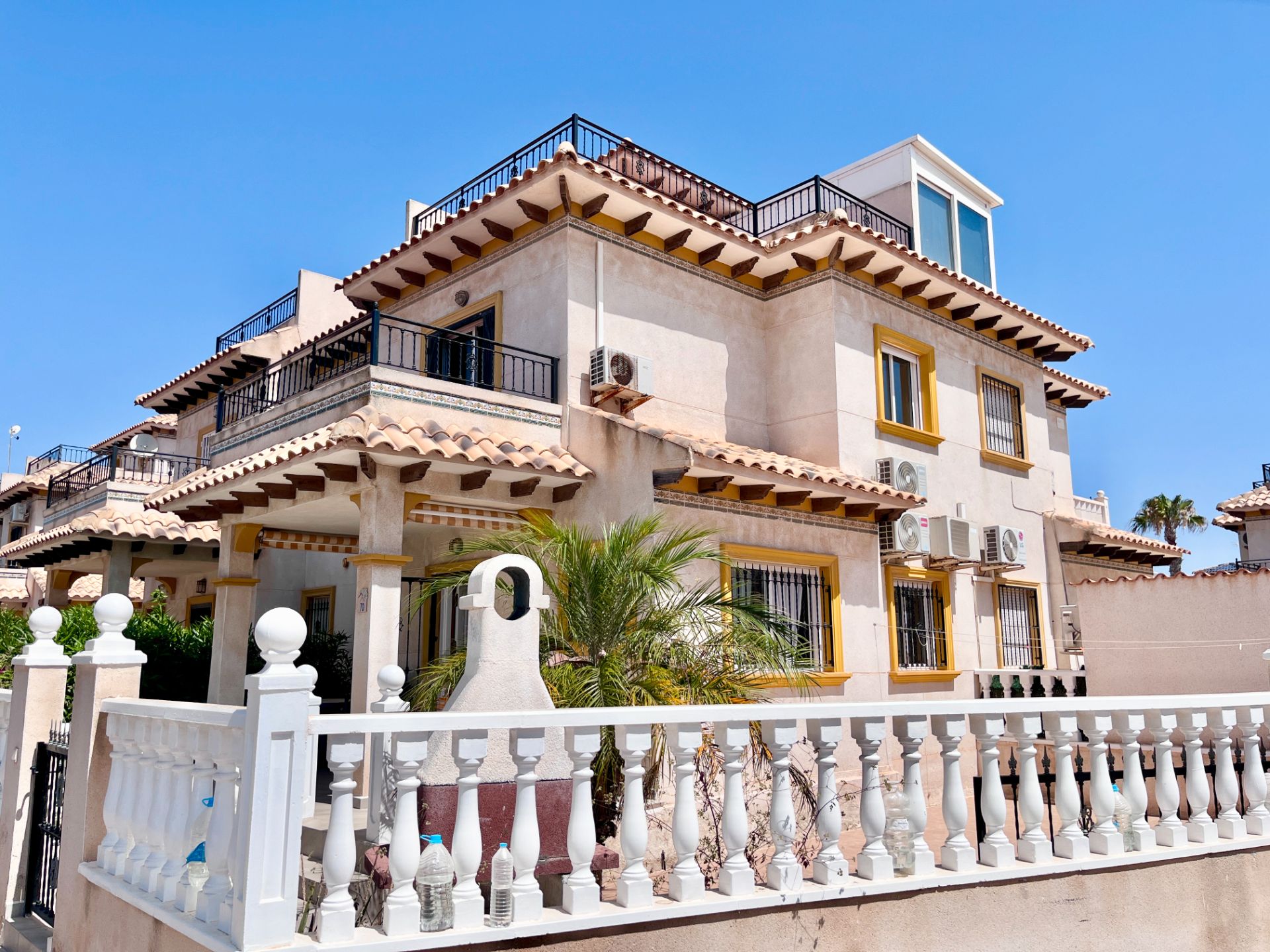 Casa adosada de lloguer a Calle Yeso, 4, La Regia